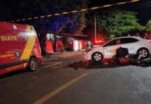 Motociclista de 25 anos perde a vida após colisão com carro em Cascavel