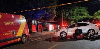 Motociclista de 25 anos perde a vida após colisão com carro em Cascavel