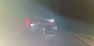 Motorista morre em batida entre carro e caminhão em Matelândia