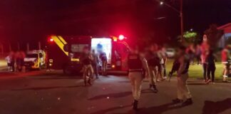 Seis pessoas ficam feridas em colisão seguida de tombamento em Sede Alvorada