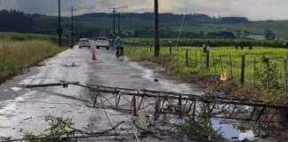 Temporal causa estragos e interdita estrada no interior de Marechal Rondon