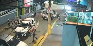 Tiroteio termina com policial e três suspeitos mortos