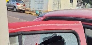 Vidro de carro é quebrado e pertences são levados em ação rápida no bairro Industrial em Toledo