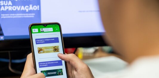 250 mil usuários: Enem Paraná completa um ano facilitando acesso de estudantes ao Ensino Superior