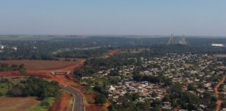 Exportações de empresas paranaenses por Foz do Iguaçu e Guaíra crescem até 21% desde 2018