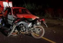 Colisão entre carro e moto deixa feridos na PR-317 em Santa Helena