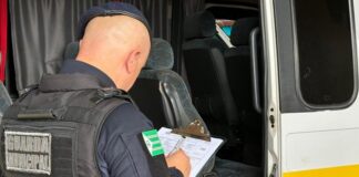 Esclarecimento sobre apreensão de ônibus escolar