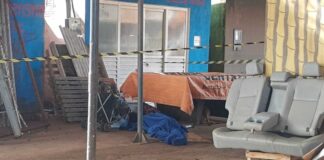 Funcionárias chegam para trabalhar e encontram homem dormindo dentro de empresa em Toledo