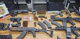 Submetralhadora, drogas e arsenal de guerra são apreendidos após mega operação na região