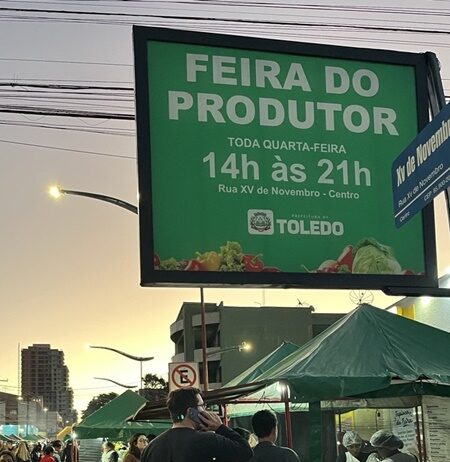 Feiras da AFERTOL fortalecem agricultura familiar e aproximam produtores da população em Toledo