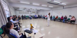 Curso sobre práticas no atendimento no serviço público conclui mais uma turma