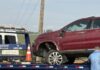 Fiat Toro colide com carreta na BR-163 entre Mercedes e Marechal Rondon