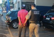 Homem é detido com cocaína na Avenida Maripá em Marechal Rondon