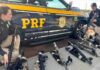 Na maior apreensão de fuzis da história da PRF, carga com 26 armas e 16 pistolas é interceptada na BR-277 no Paraná
