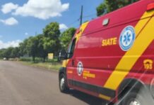 Motorista fica ferido após carro atingir anteparo no interior de Marechal Rondon