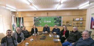 Prefeitura recebe representantes da UTFPR para debater novos projetos.