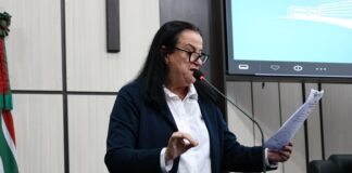 PROFESSORES DE EDUCAÇÃO FÍSICA PODEM SER DIRETORES DE ESCOLA? VEREADORA PROFESSORA MARLI QUER GARANTIR ESSE DIREITO EM TOLEDO