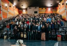 Sicredi Progresso reúne centenas de profissionais em Fórum de Educação no Paraná e em São Paulo