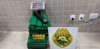 Forças de segurança prendem suspeito de tráfico dentro de ônibus em Guaíra