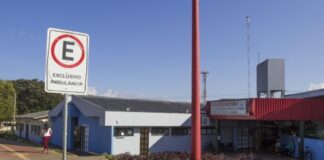 Homem é preso após ameaçar médico e quebrar porta de UPA em Toledo