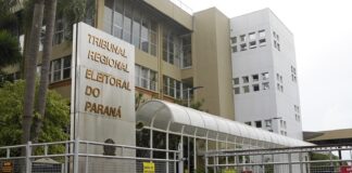 Justiça Eleitoral suspende pesquisa de intenção de voto para o governo do Paraná