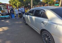 Mulher fica ferida após colisão entre automóvel e moto elétrica em Marechal Rondon