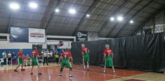 No masculino e no feminino, Toledo vence 2º Regional de Vôlei no Escuro 70+