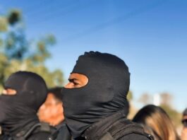 Policial civil de folga surpreende 3 ladrões que são presos após troca de tiros na região