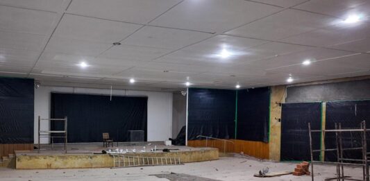 Reforma do Centro Cultural Ondy Hélio Niederauer está em ritmo acelerado