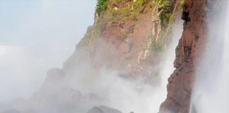 Turista holandês morre após acidente com embarcação nas Cataratas do Iguaçu