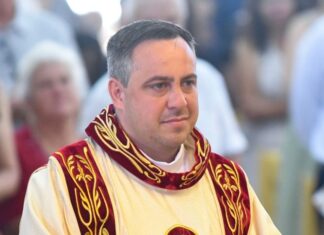 Após oito anos de formação, Mayron Fabrício de Oliveira é ordenado padre em Toledo