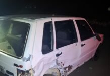 Acidente entre moto e carro deixa dois jovens feridos na PR-182, em Toledo