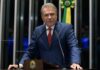 Alvaro Dias desiste de disputar o Senado e deixa corrida eleitoral no Paraná