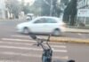 COLISÃO ENTRE CARRO E MOTONETA ELÉTRICA DEIXA ADOLESCENTE HOSPITALIZADO EM TOLEDO