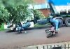 Câmera registra forte colisão entre duas motocicletas no Centro de Corbélia