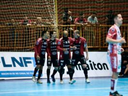 Cascavel empata com o Campo Mourão e reencontra rival nas oitavas de final da LNF