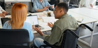 Toledo sanciona leis sobre identificação de PCD e sobre Jovens Aprendizes