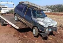 JOVEM FICA FERIDO APÓS FIAT UNO ATINGIR POSTE NA ZONA RURAL DE TOLEDO