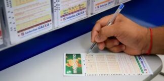 Mega-Sena 13 apostas simples e dois bolões do Paraná acertam cinco números e levam prêmios.