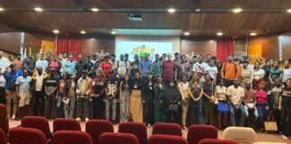Migrantes participam de encontro sobre direitos e serviços públicos