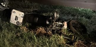 Motorista embriagado invade pista contrária e deixa motociclista em estado grave