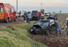 Violenta batida deixa duas pessoas mortas na PR-486