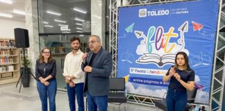 Premiação de concursos e encontros com escritores marcam início da 5ª Flit