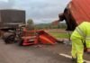 Cabine de caminhão se solta e rola pela pista após colisão na BR-163 entre Cascavel e Toledo