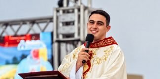 Após 12 anos de formação, padre Antônio Aparecido de Souza é ordenado e celebra primeiras missas na Diocese de Toledo