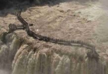 Com vazão cinco vezes acima da média, passarela das Cataratas é interditada em Foz do Iguaçu