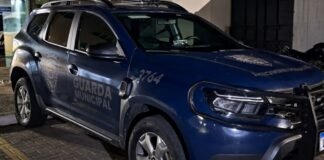 HOMEM É LEVADO À DELEGACIA APÓS MULHER RELATAR AGRESSÕES E AMEAÇAS EM TOLEDO