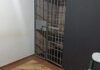 HOMEM INVADE RESIDÊNCIA, SE TRANCA EM QUARTO E ACABA PRESO POR FURTO EM TOLEDO