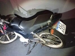 MOTOCICLETA FURTADA É ENCONTRADA ABANDONADA EM RUA DE TOLEDO