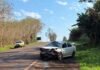 MOTORISTA FICA FERIDO APÓS CARRO SAIR DA PISTA NA PR-182, EM MARIPÁ